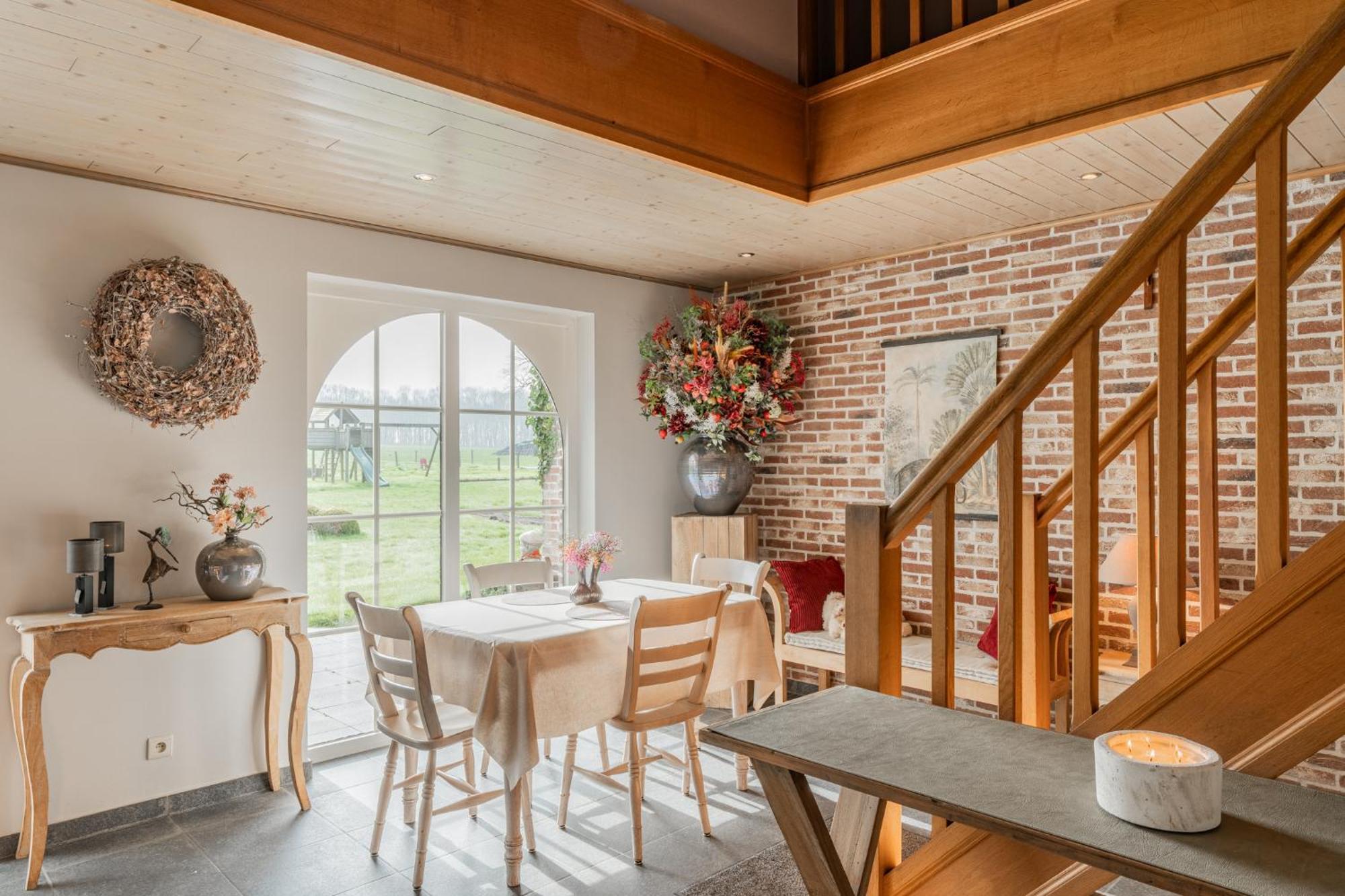De Bergvallei Bed & Breakfast 4*